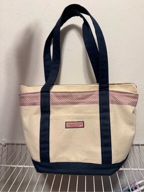Vineyard Vines Classic Hertiage tote pink whales